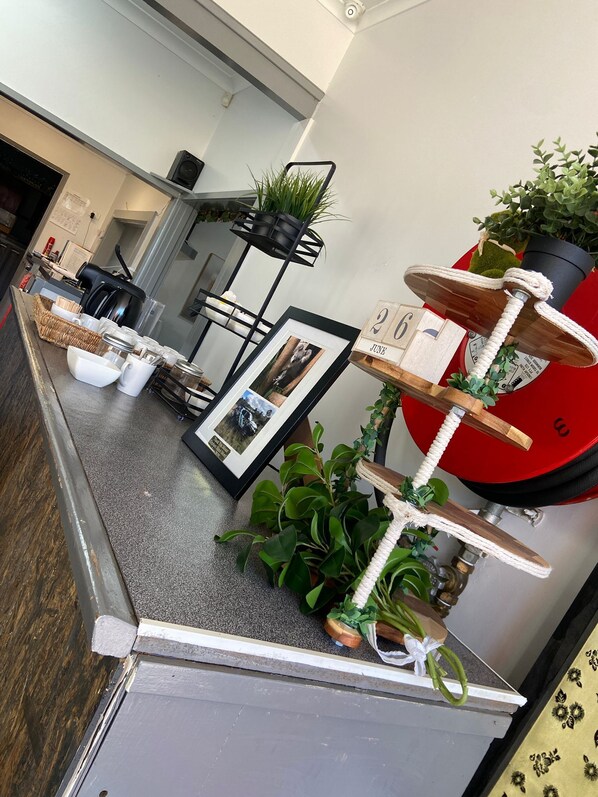 Restaurant - Mount Elephant Hotel Motel (Derrinallum)