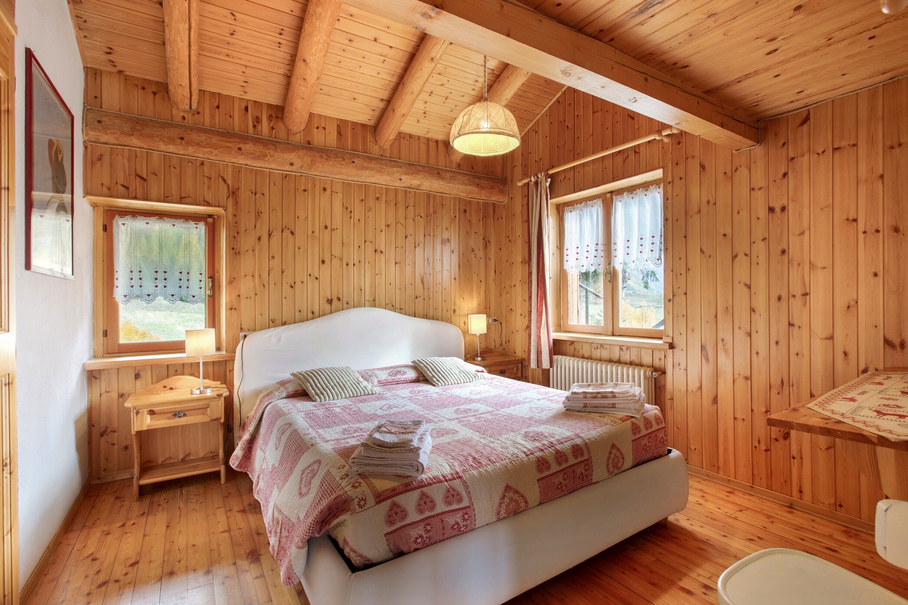 2 chambres, Wi-Fi gratuit, draps fournis