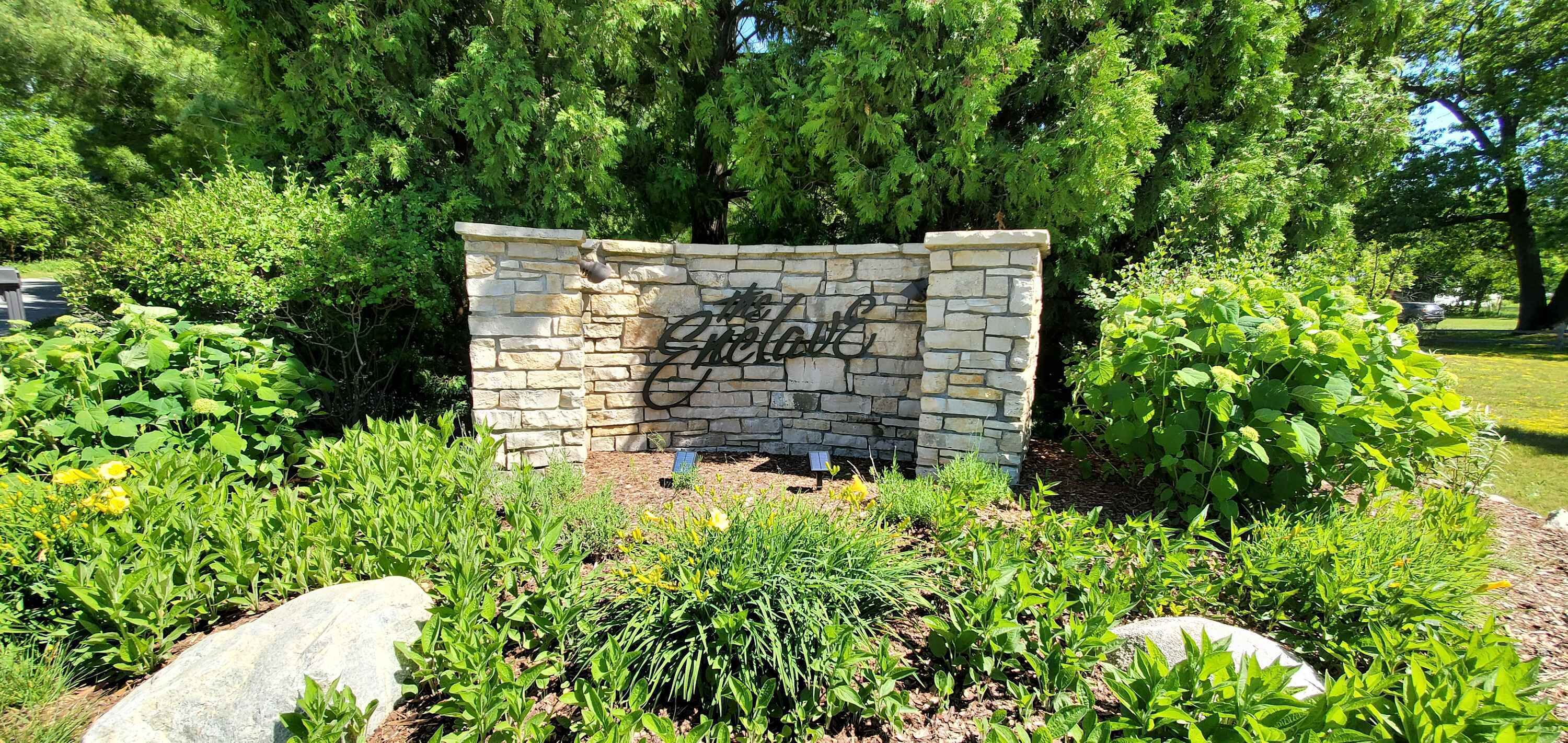 المنطقة المحيطة بالمنشأة