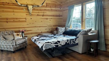 1 bedroom, bed sheets