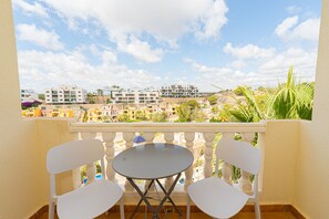 Outdoor dining - Apartamento Wood Golf (Villamartin) (Orihuela Costa)