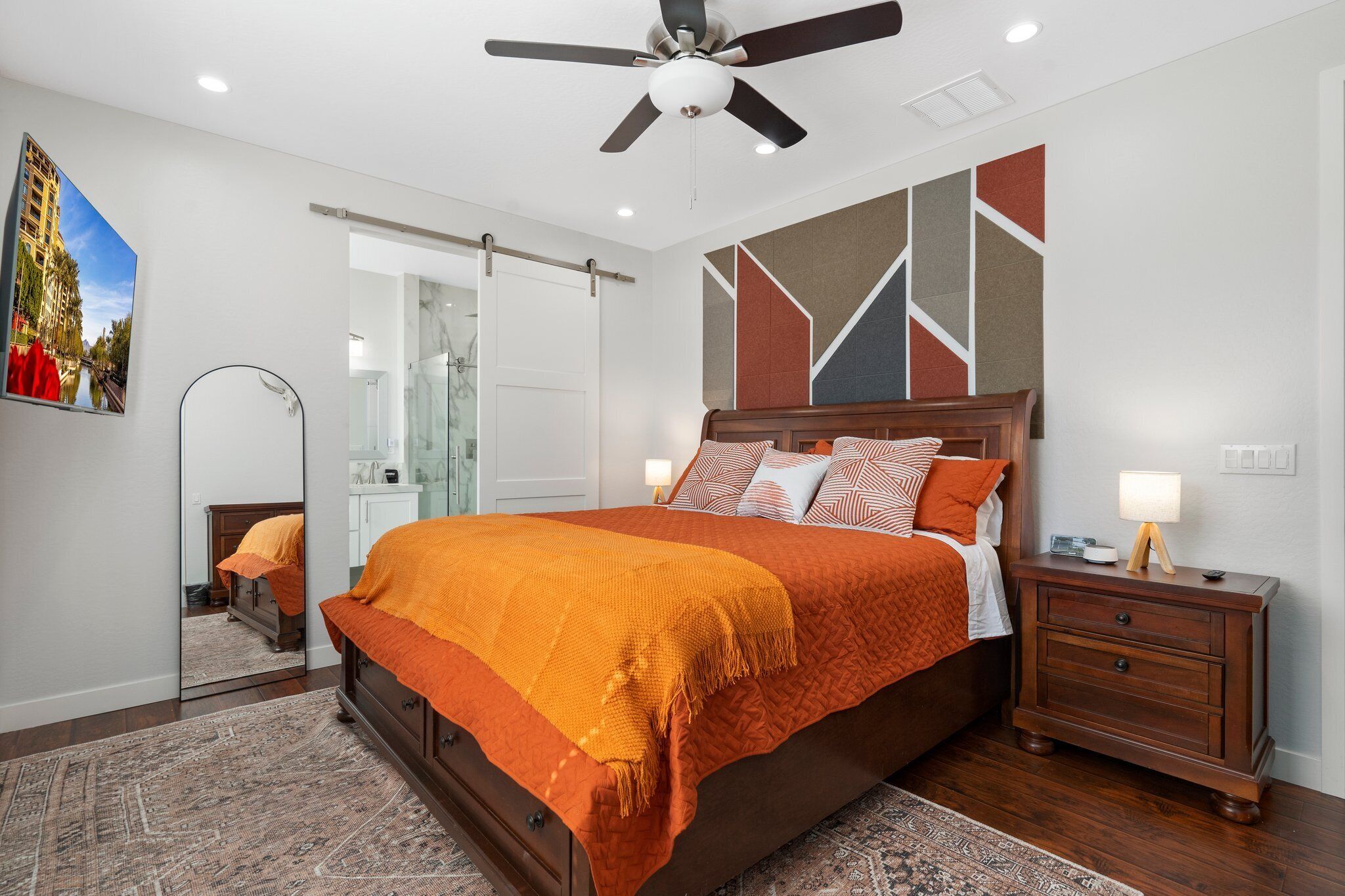 4 bedrooms, iron/ironing board, free WiFi, bed sheets