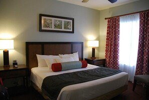 2 bedrooms, in-room safe, free WiFi, bed sheets - Branson at the Meadows 2 Bedroom Lock Off Unit! (Branson)