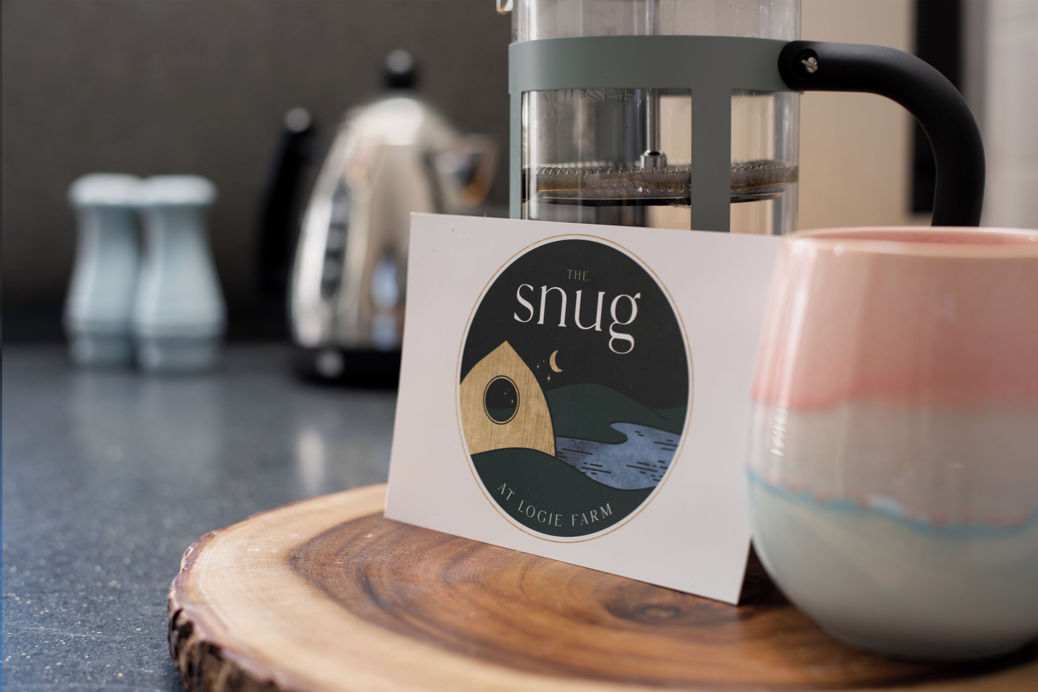 Kaffee und/oder Kaffeemaschine