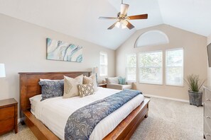 4 chambres, fer et planche à repasser, accès Internet, draps fournis