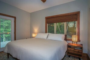 2 bedrooms, WiFi - Hidden Valley Cottage (Pisgah Forest)