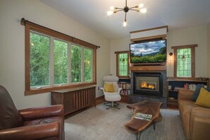 TV connectée, cheminée