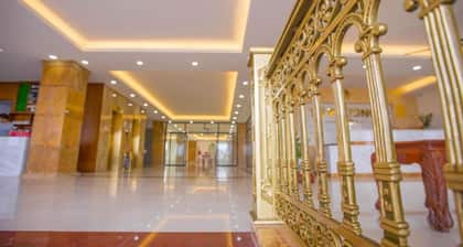 Tu Phuong Hotel TH by Bay Luxury
