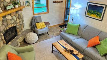 Smart TV, fireplace, books