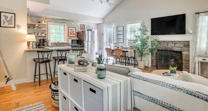 4 Mi to Bristol Beach! Coastal Retreat w/ Pond