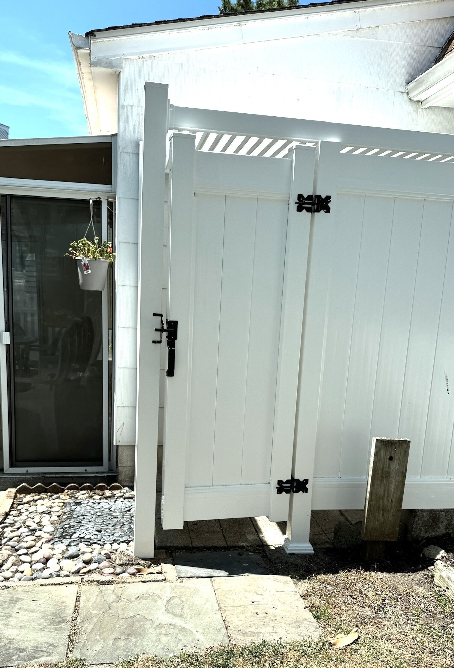 المنطقة المحيطة بالمنشأة