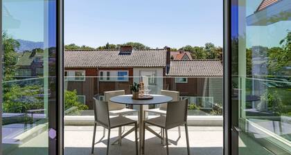 Huswell - Pet-Friendly Getaway Near Cadzand Beach