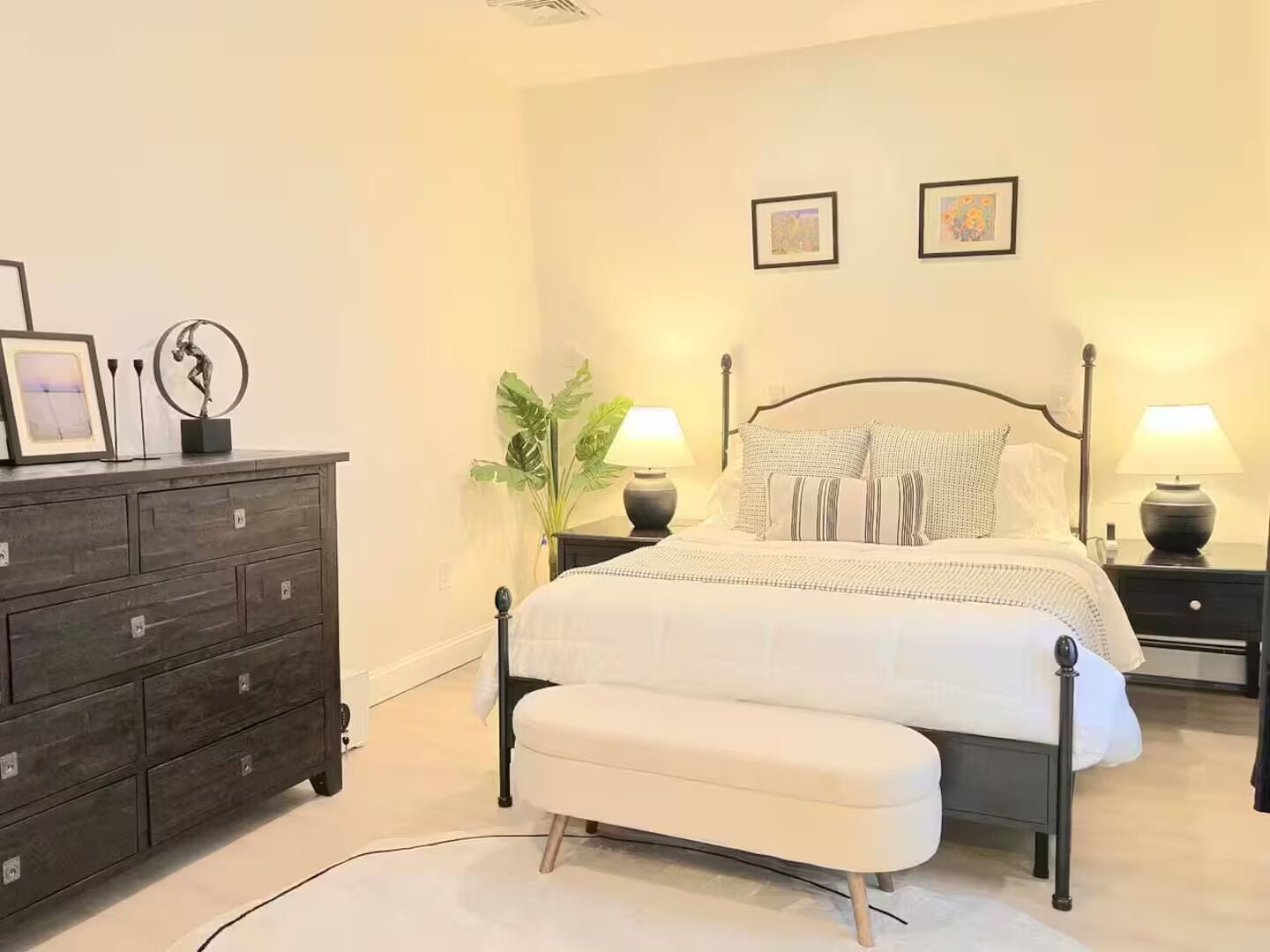 Deluxe Apartment, Garden View | Egyptian cotton sheets, premium bedding, in-room safe, blackout curtains