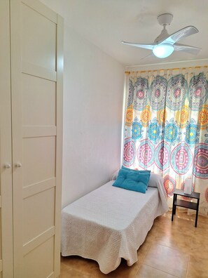 3 Schlafzimmer, Bügeleisen/Bügelbrett, Reisekinderbett, WLAN
