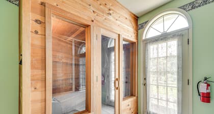 Geneva Vacation Rental w/ Vineyard & Lake Views!
