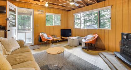 Private Dock on Messalonskee Lake: Cozy Cottage!