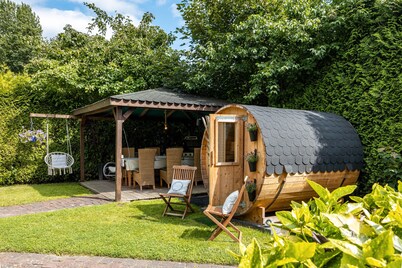 Exclusive Dream Villa with Private Terrace, Wi-Fi, and Air Conditioning