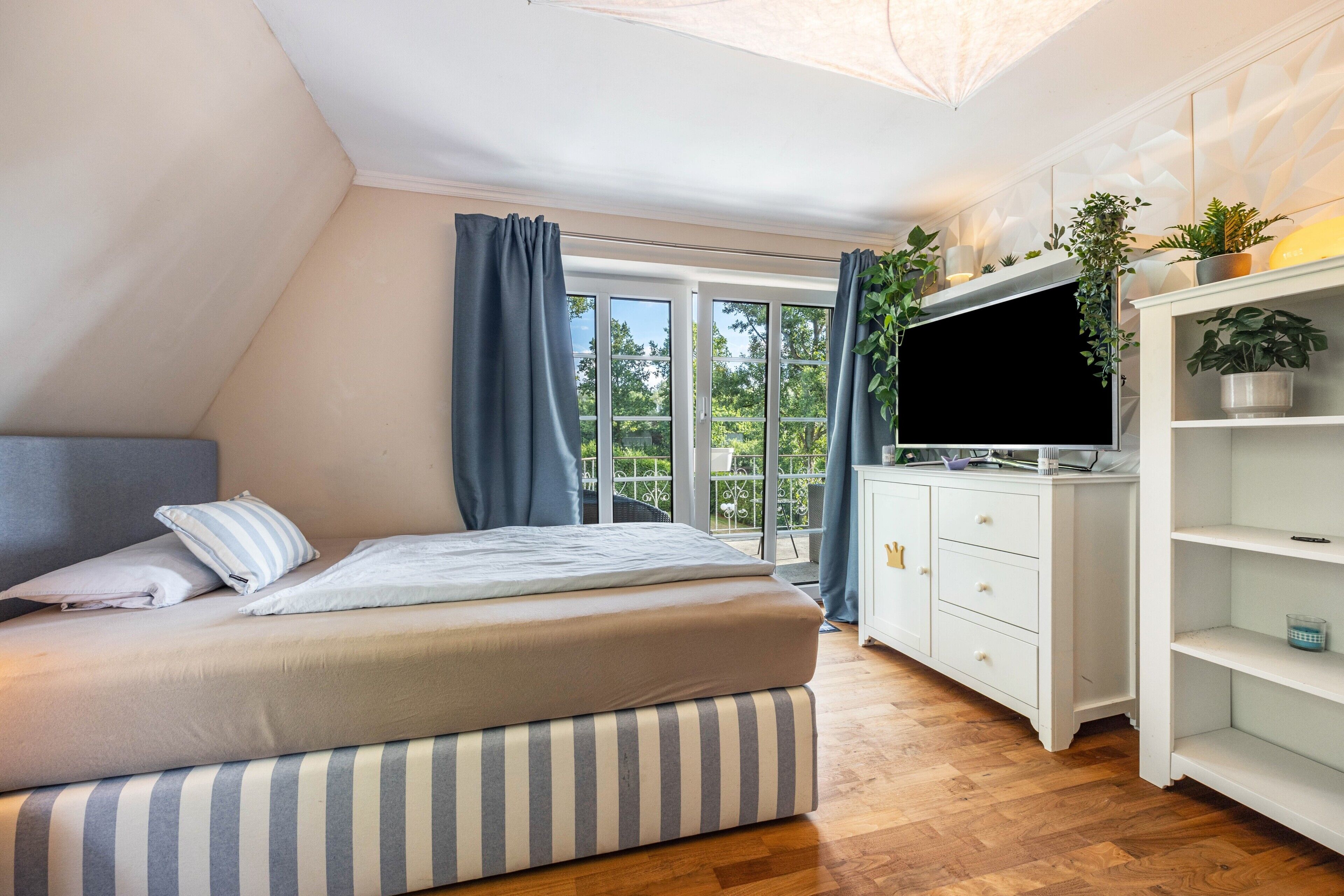 4 Schlafzimmer, Bügeleisen/Bügelbrett, kostenloses WLAN, Bettwäsche