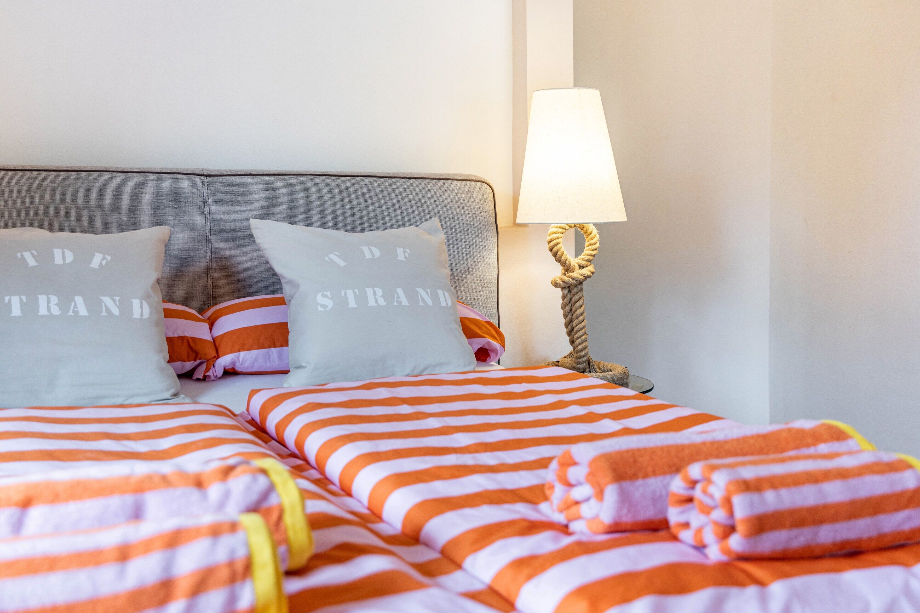 4 bedrooms, iron/ironing board, WiFi (free), bed sheets