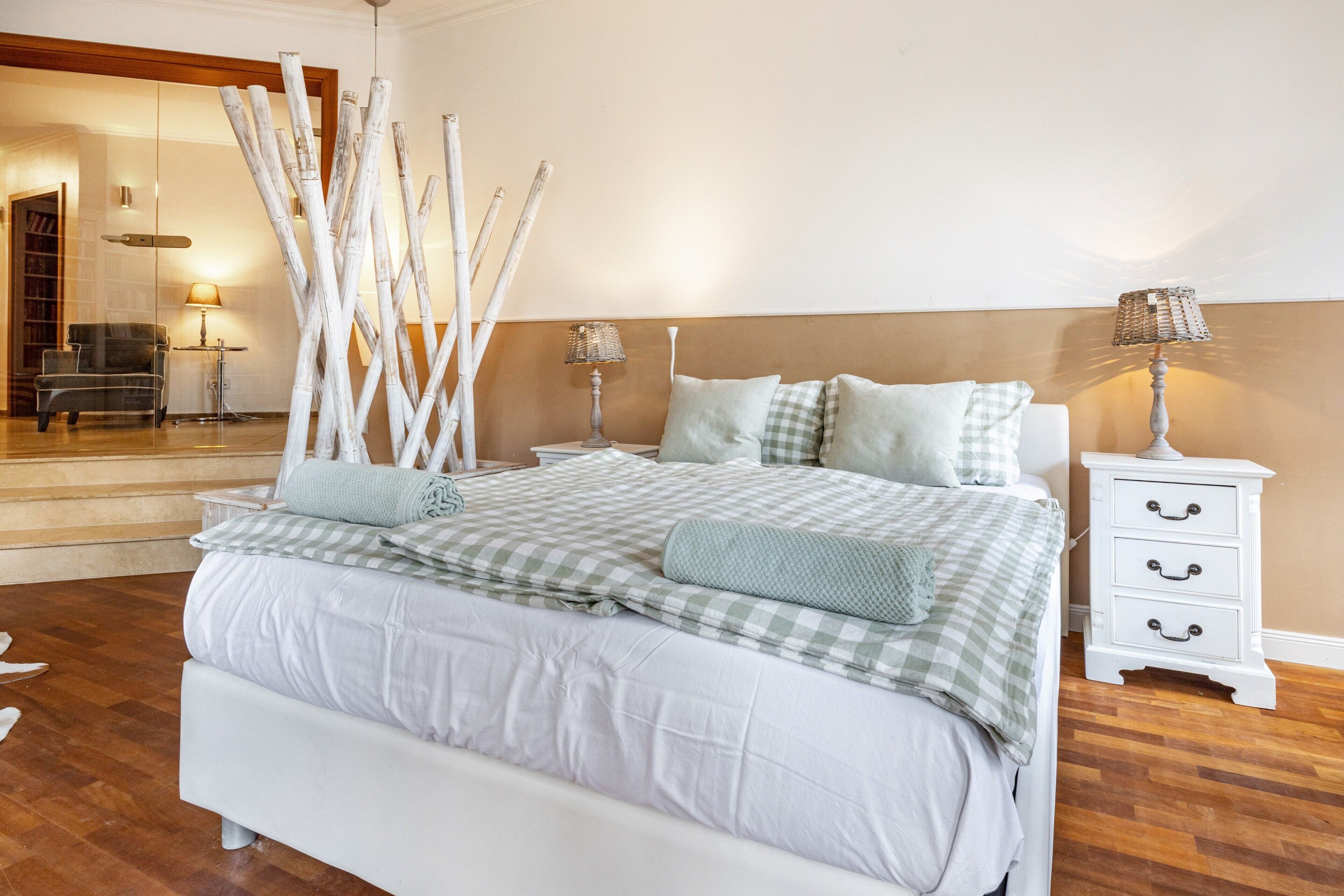 4 Schlafzimmer, Bügeleisen/Bügelbrett, kostenloses WLAN, Bettwäsche