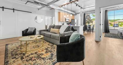 2Bed/2Bath Eastside One Condo Unit 103