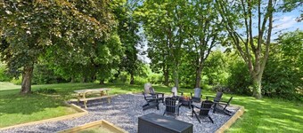 Hudson Restored Farmhouse with Fire Pit