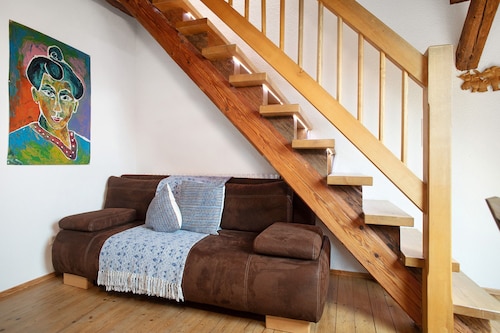 Villa Puppenhaus – Seeblick Apartment Immenstaad with Shared Terrace and Wi-Fi