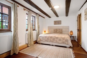 2 chambres, Wi-Fi gratuit, draps fournis