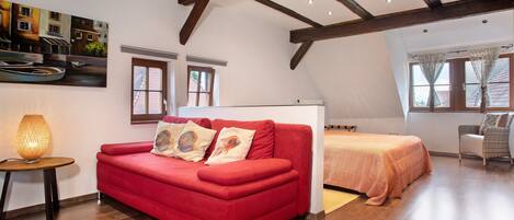 2 bedrooms, free WiFi, bed sheets