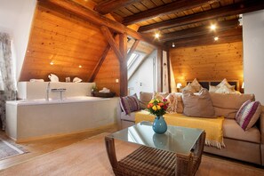 Interior - Suite Bergblick with Sauna, Shared Terrace and Wi-Fi (Immenstaad am Bodensee)