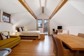 1 chambre, Wi-Fi gratuit, draps fournis