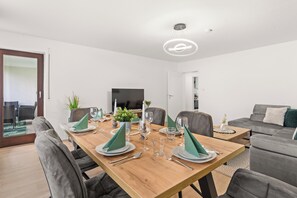 Dining - Ferienwohnung Liara (Marktoberdorf)