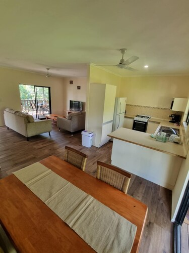 Captain's Retreat, Double Family Sized House,  in  middle of Historic Cooktown.