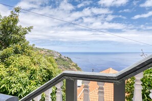 Property grounds - Vale dos Amores, a Home in Madeira (Calheta)