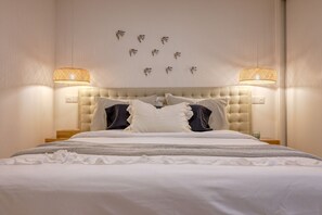 2 bedrooms, iron/ironing board, free WiFi, bed sheets - Vale dos Amores, a Home in Madeira (Calheta)