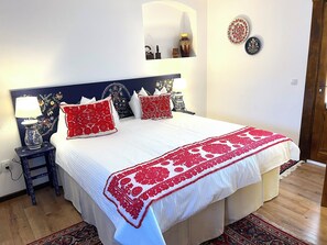 5 Schlafzimmer, Bügeleisen/Bügelbrett, kostenloses WLAN, Bettwäsche
