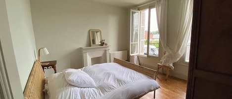 6 Schlafzimmer, WLAN, Bettwäsche