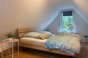 1 室のベッドルーム、WiFi (無料)、ベッドシーツ