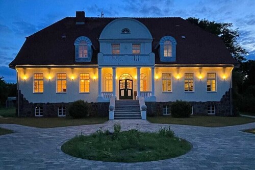 Gutshaus Ganzlin Comfortable holiday residence