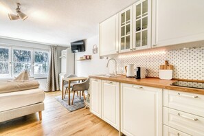 Interior - Haus Fellner (Brand)