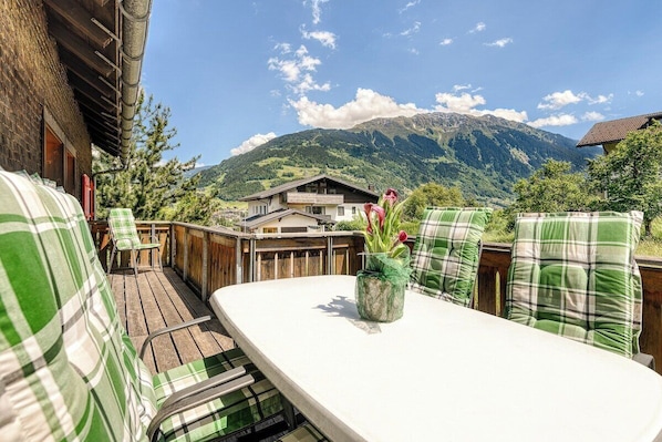 Outdoor dining - Chalet Mariedl in Montafon (Tschagguns)