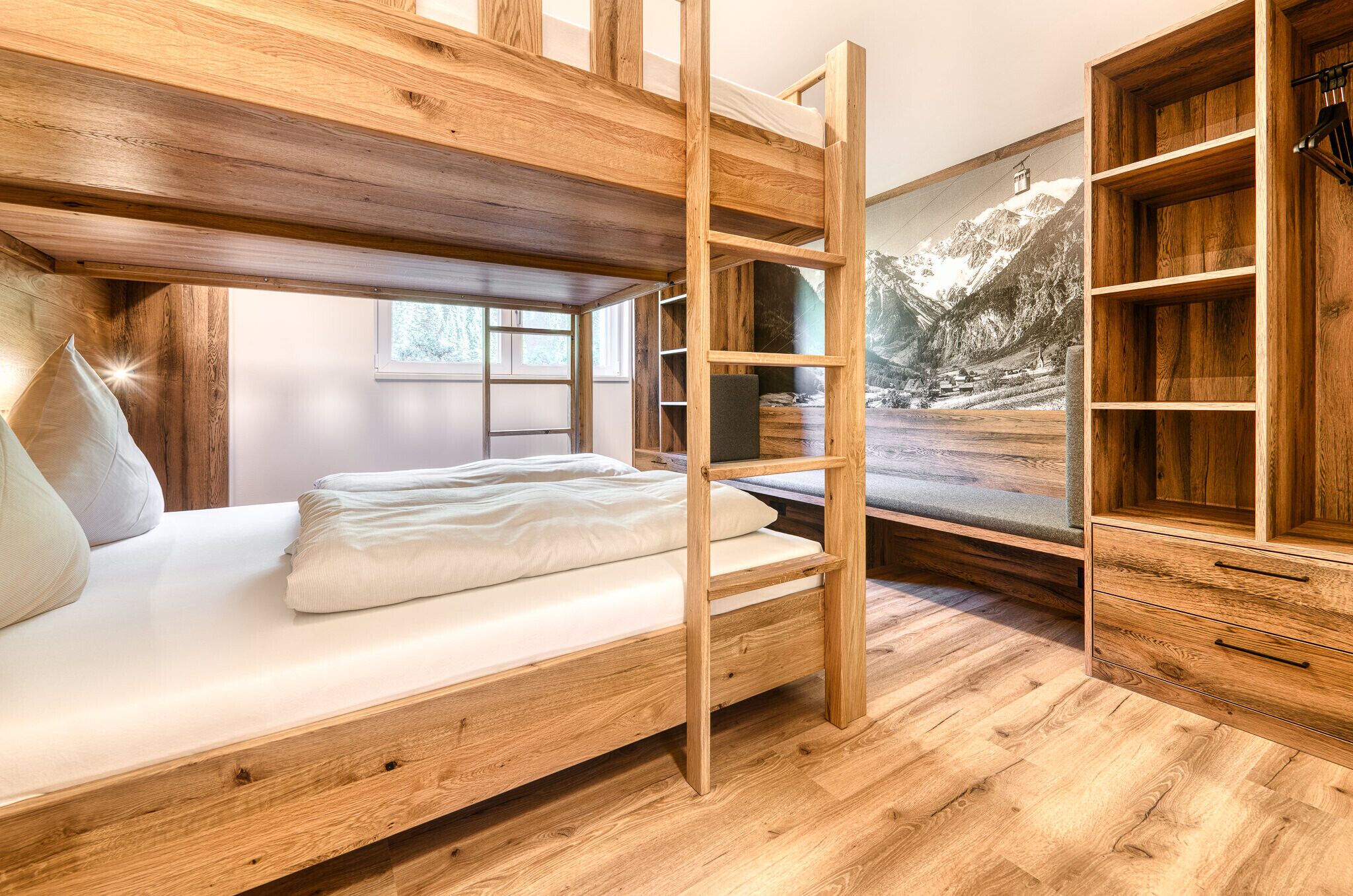 Brandnerhus Nr. 22 - Balkon 4-zimmer Ferienwohnung - Bludenz