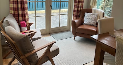 7 Oakwood Manor Kenmare