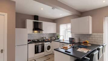 Stovetop, dining tables