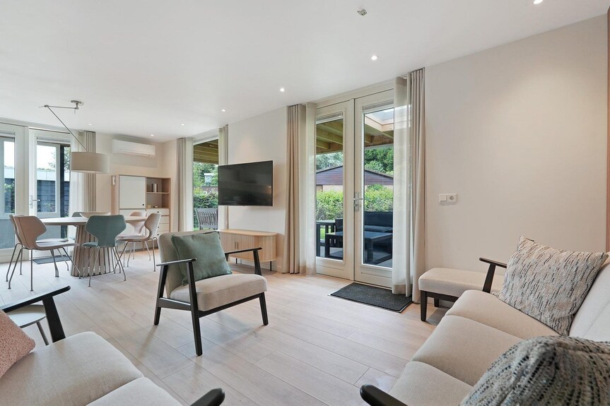 Dieses Ferienhaus Kombiniert Luxus Und Komfort Mit Einer Ruhigen Lage Im Charmanten Alexanderpark Und Ist Perfekt Für Einen Erholsamen Urlaub. - Ouddorp