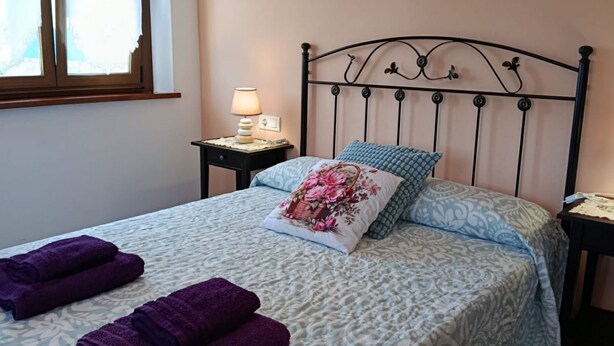 3 Schlafzimmer, Bügeleisen/Bügelbrett, Bettwäsche