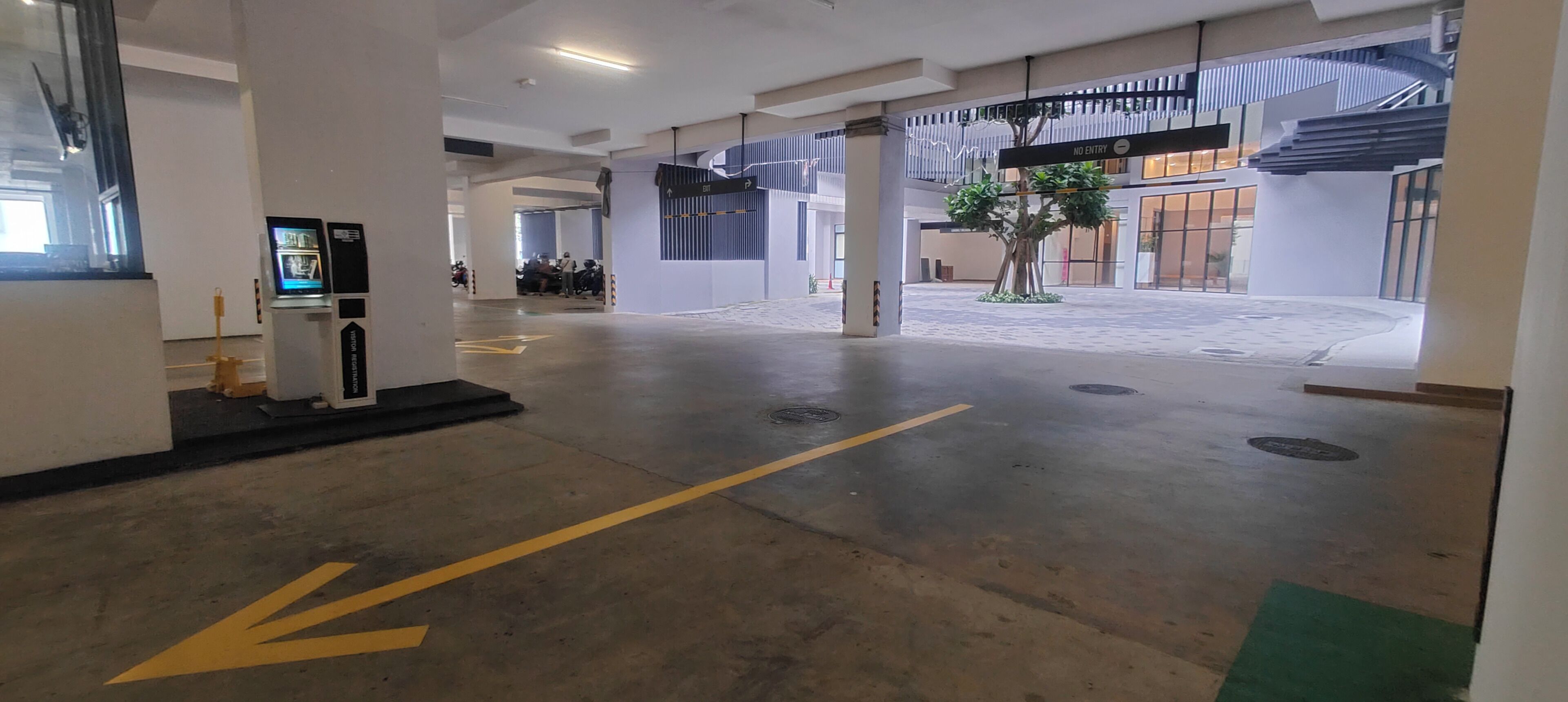 Pintu masuk properti