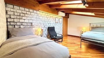 2 Schlafzimmer, Bügeleisen/Bügelbrett, Reisekinderbett, kostenloses WLAN