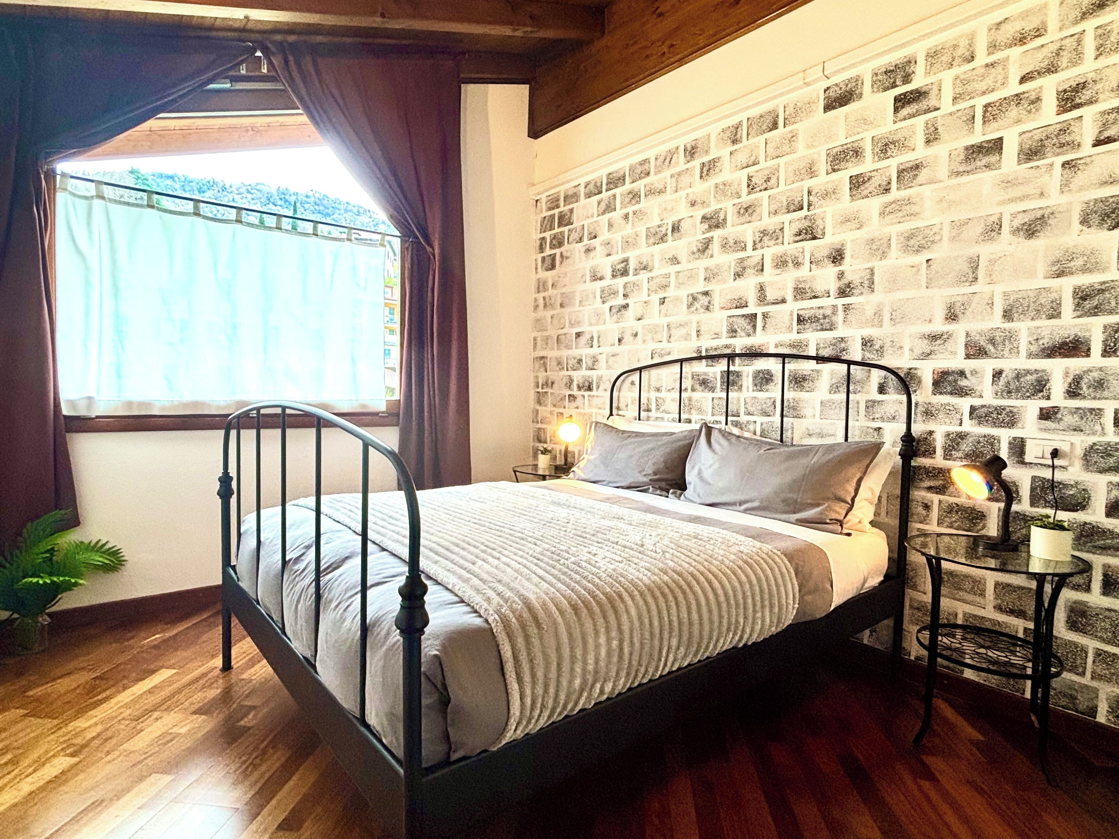 2 chambres, fer et planche à repasser, lit parapluie, Wi-Fi gratuit