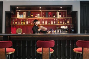 Bar (en el alojamiento)